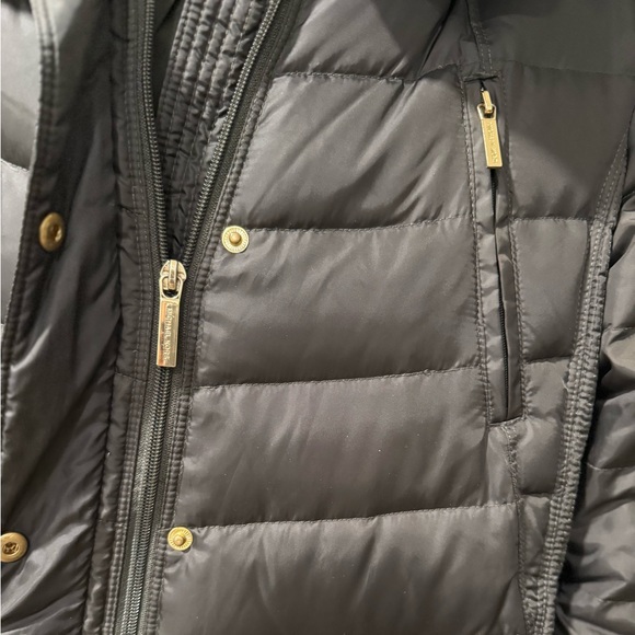 Michael Kors Hooded Puffer Coat - Size Small | Color: Olive Green - Picture 8 of 14